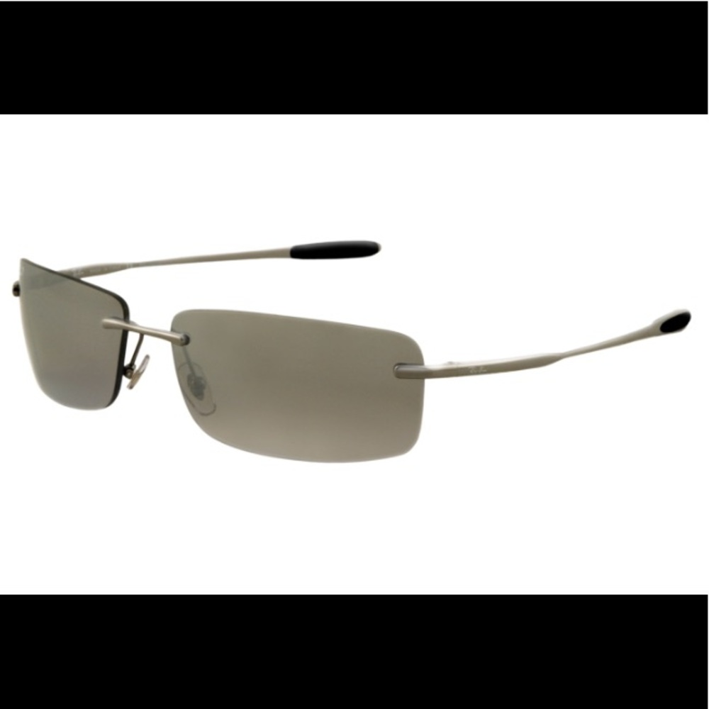 RAY BAN Polarized Sunglasses